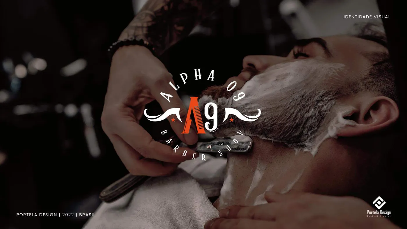 Logo Alpha 09 Barber Shop em branco e laranja, estilo vintage, sobre foto de barbeiro fazendo a barba de um cliente
