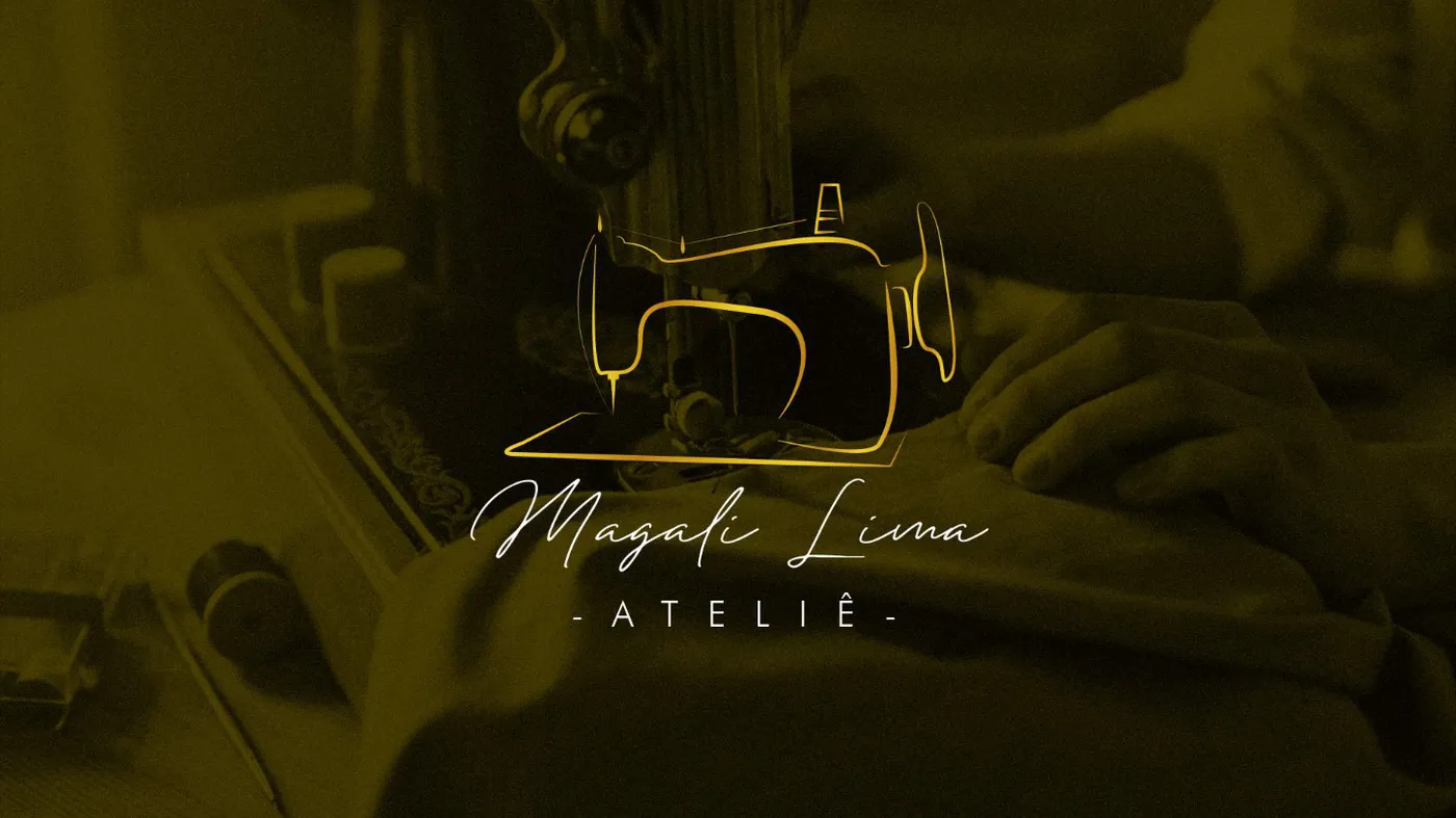 Logo desenhado à mão de máquina de costura com assinatura 'Magali Lima Ateliê', tons dourados